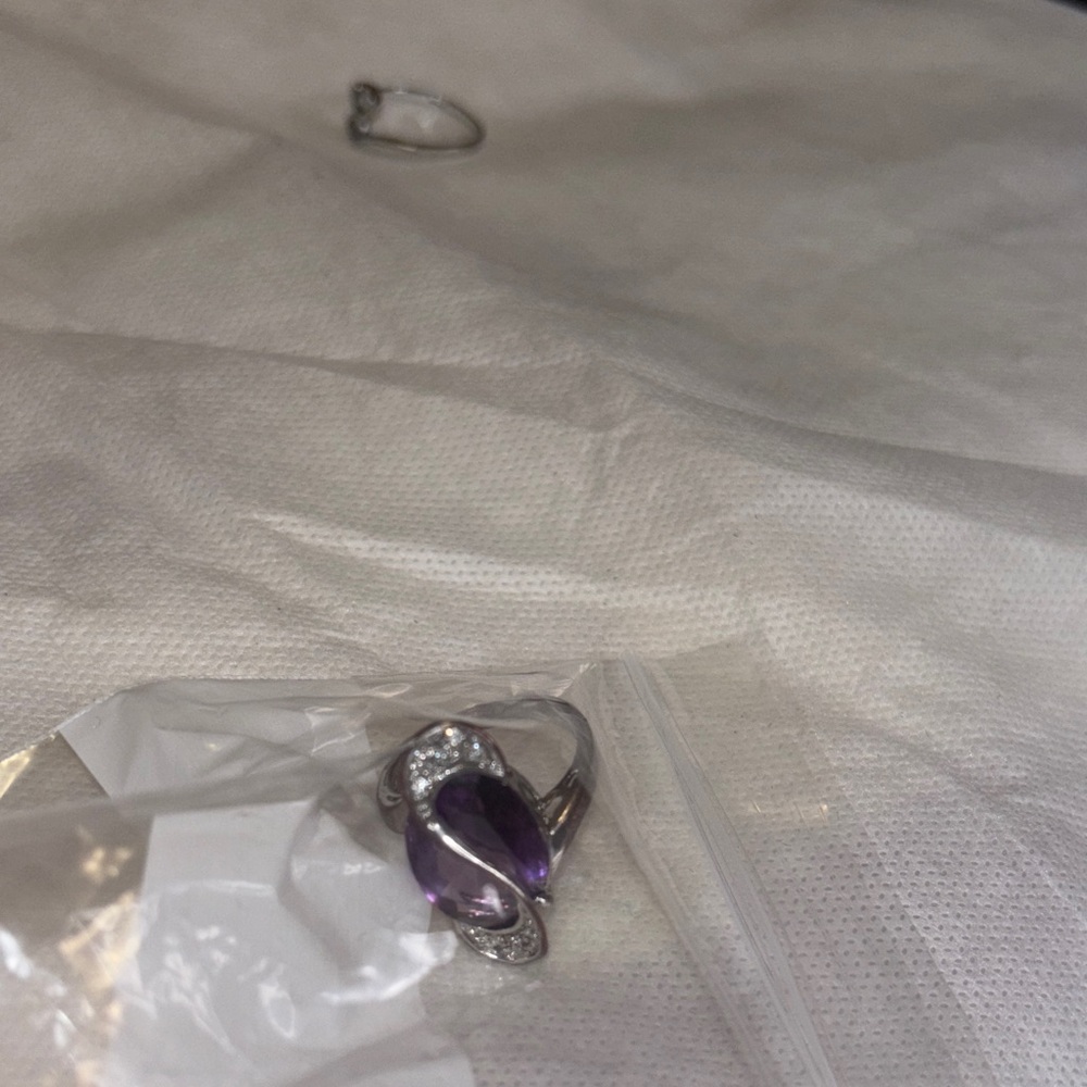 Elegant Silver and Purple Women's Ring
